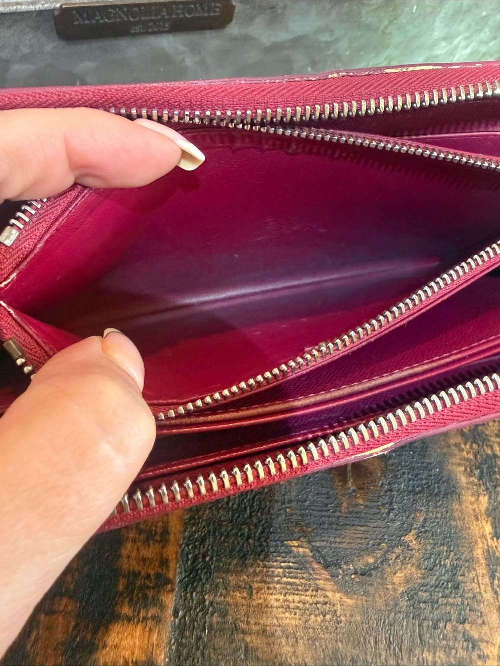Louis Vuitton Authentic Berry Epi Zippy Wallet MI1162 - Picture 9 of 10